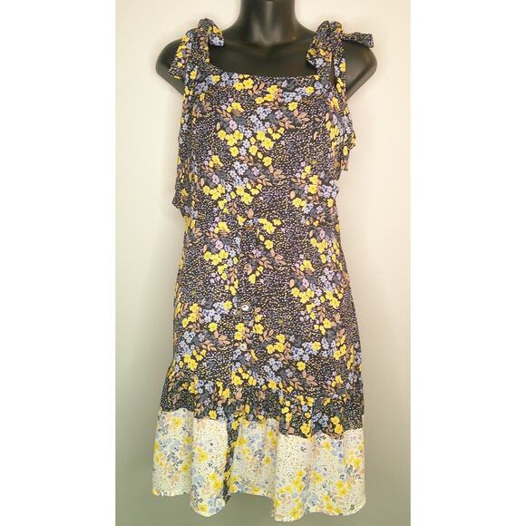 Francesca's Jun + Ivy Two toned Boho Floral Summer Mini Dress Ruffle Hem Large - Picture 2 of 11